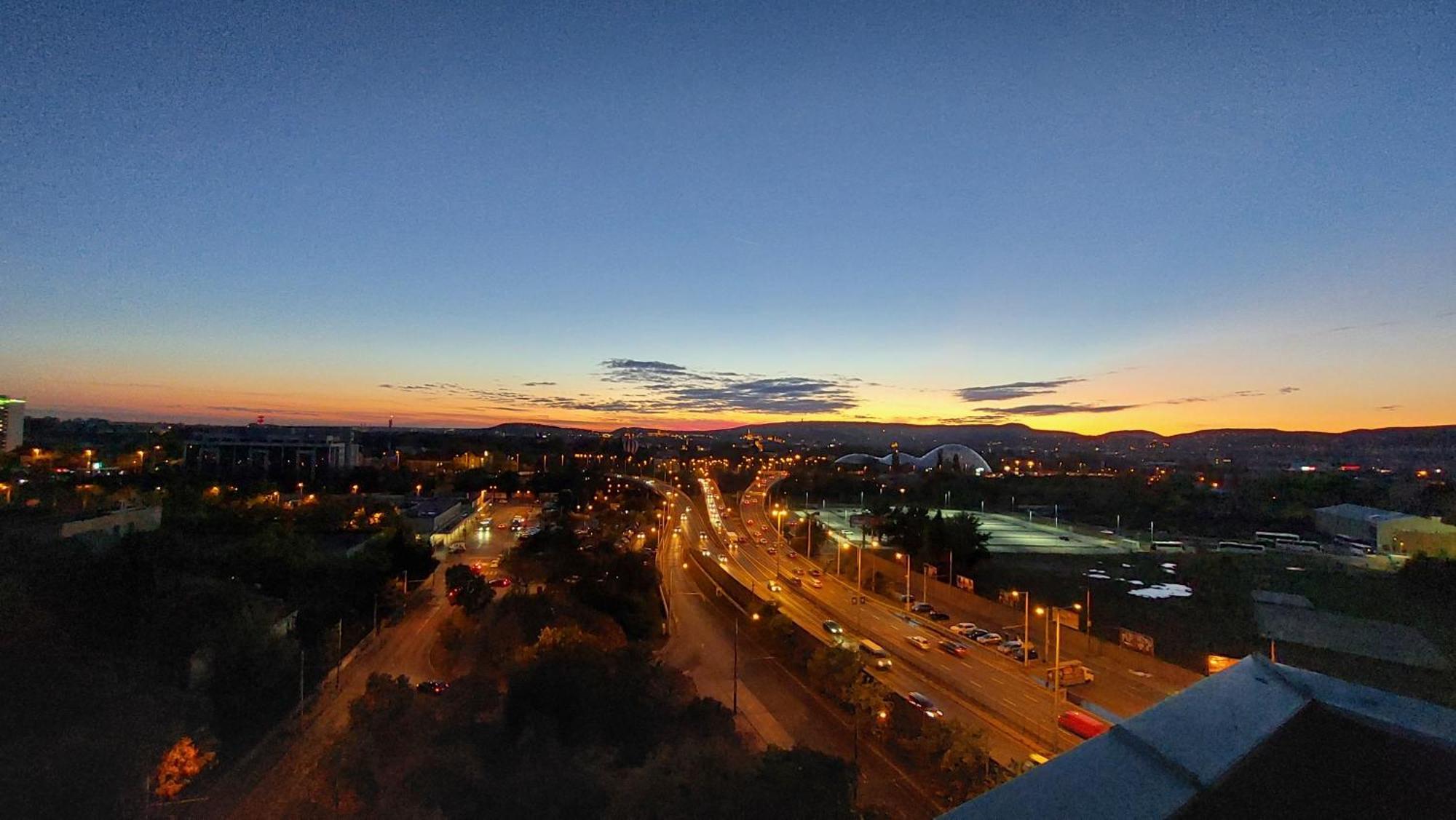 Rooftop Panorama Apartment Будапеща Екстериор снимка
